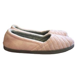 Dear form pink Slip on slippers SZ M 7–8 new condition soft pink athleisure nice